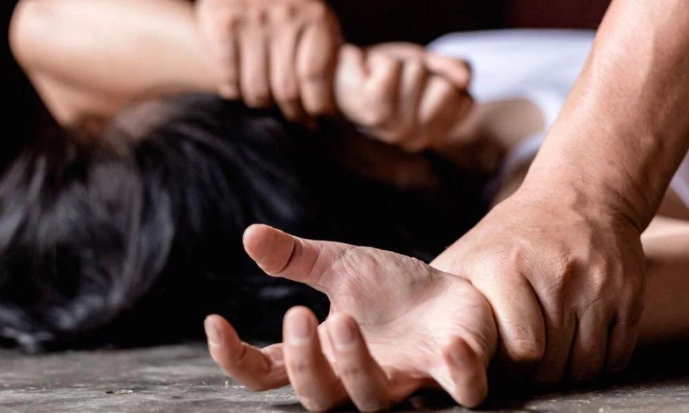 Φρίκη στη Θεσσαλονίκη- 32χρονη κατήγγειλε τον πατέρα της για βιασμό κατ’ εξακολούθηση - Την κακοποιούσε από το 1998!